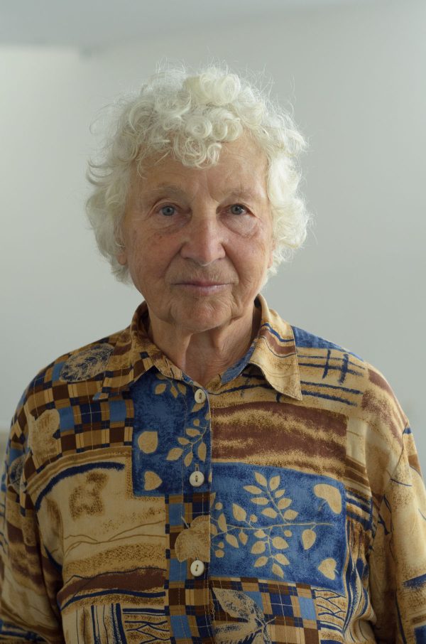 Kholod, Valentina